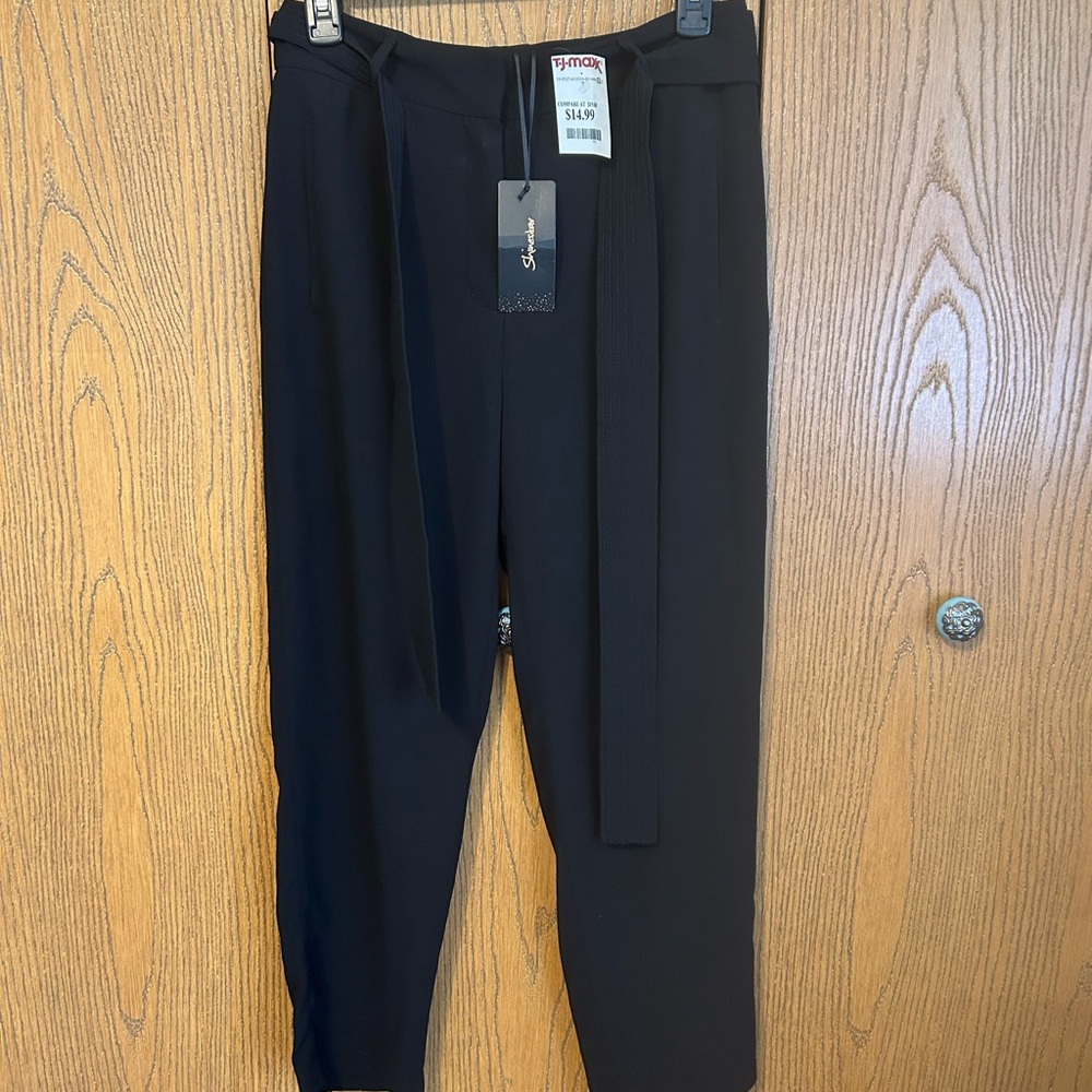 Black pants NWT